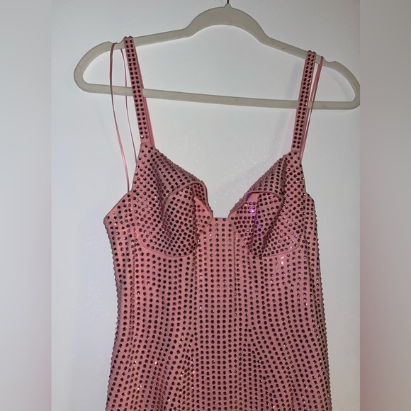 AREA PINK CRYSTAL EMBELLISHED GOWN DRESS - Picture 3 of 10